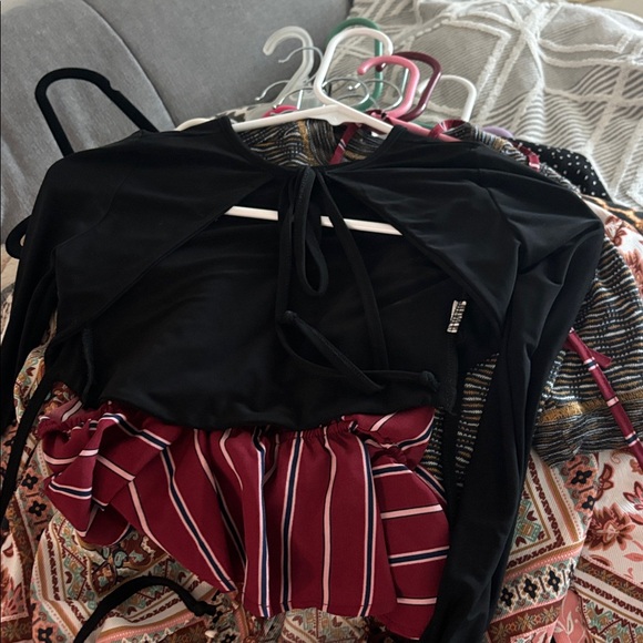 Top - Picture 1 of 1